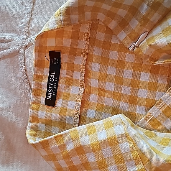 Yellow checkered miniskirt - Picture 2 of 4